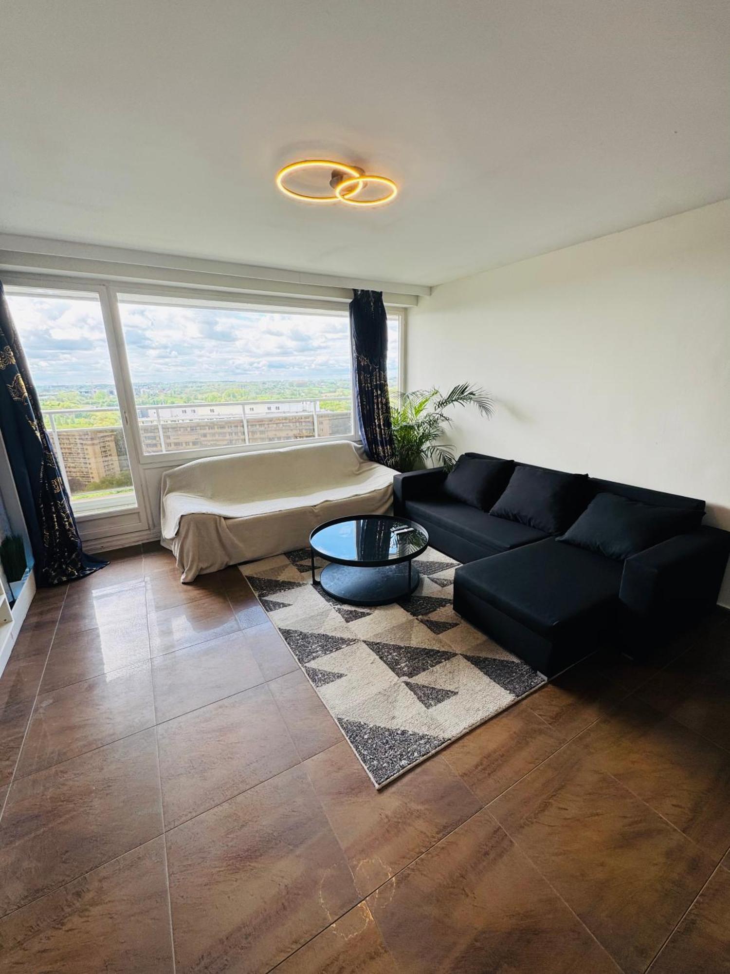 Meuble 92m2 + 2 Terrasses Appartement *